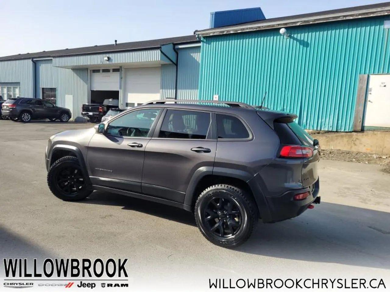 2016 Jeep Cherokee -3