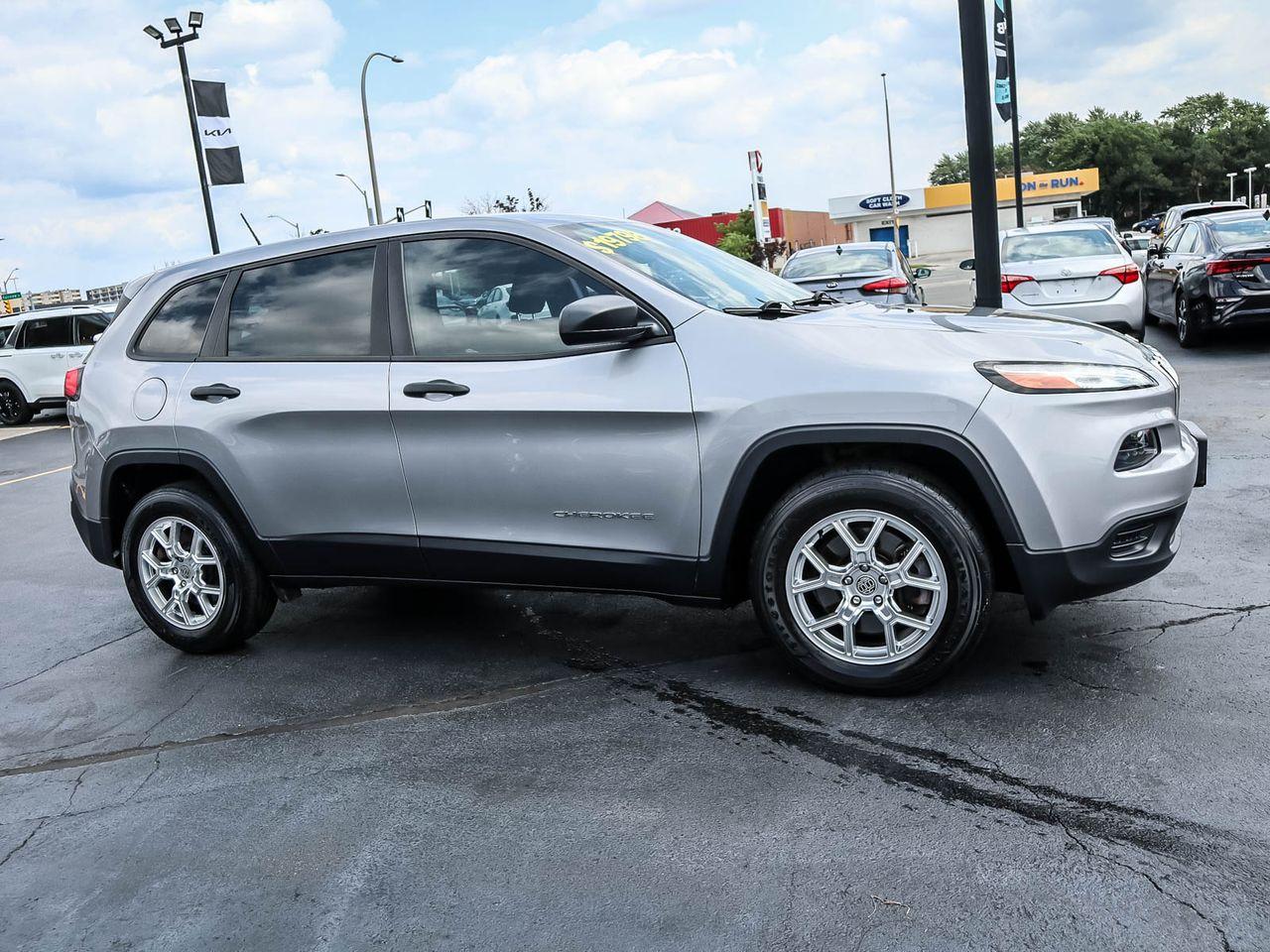 2016 Jeep Cherokee -2