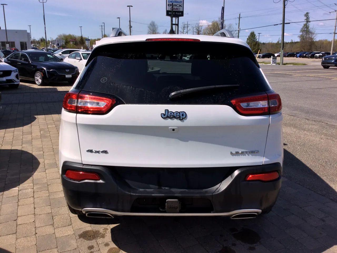 2016 Jeep Cherokee Limited-4