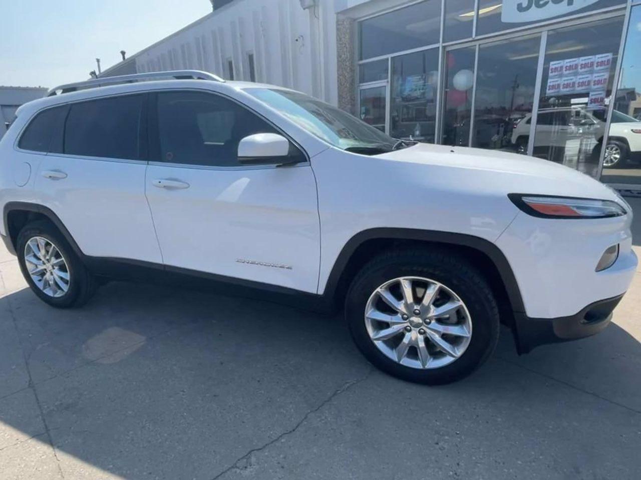 2016 Jeep Cherokee Limited-2