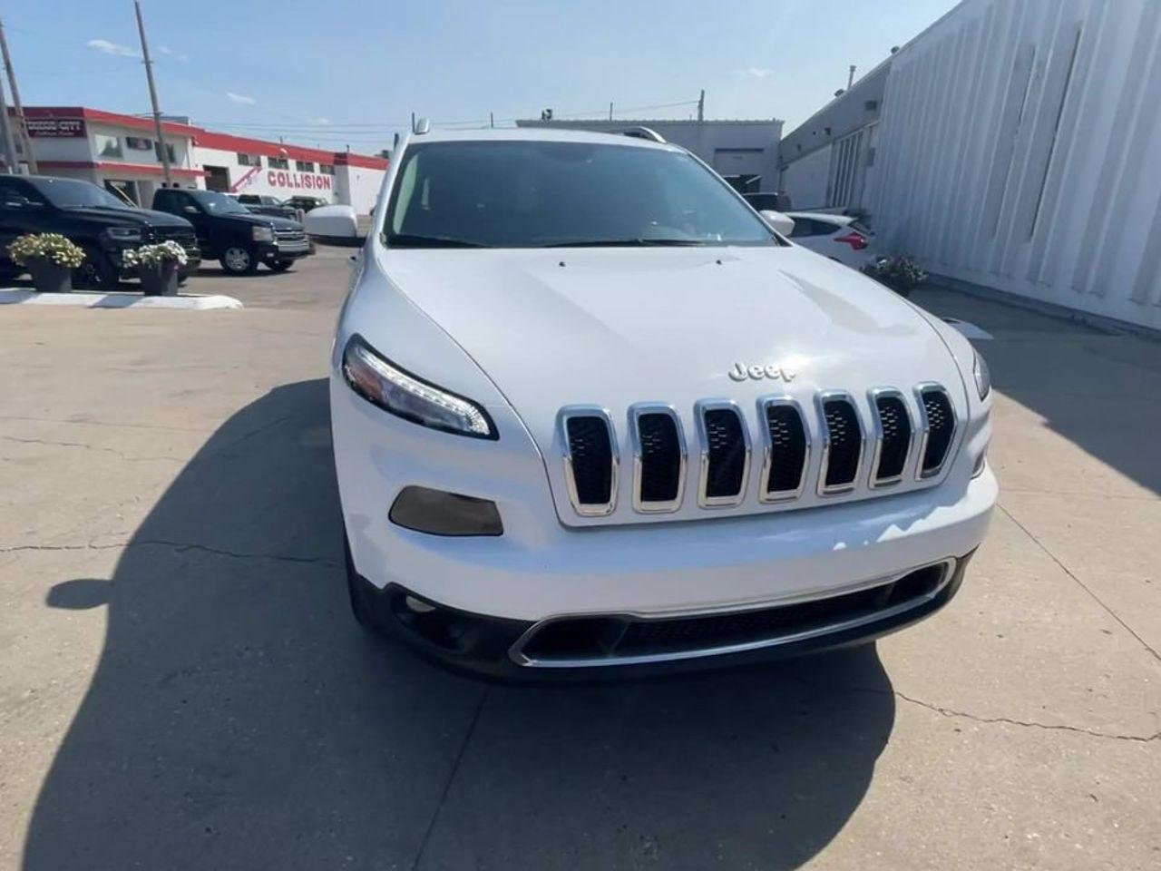 2016 Jeep Cherokee Limited-3