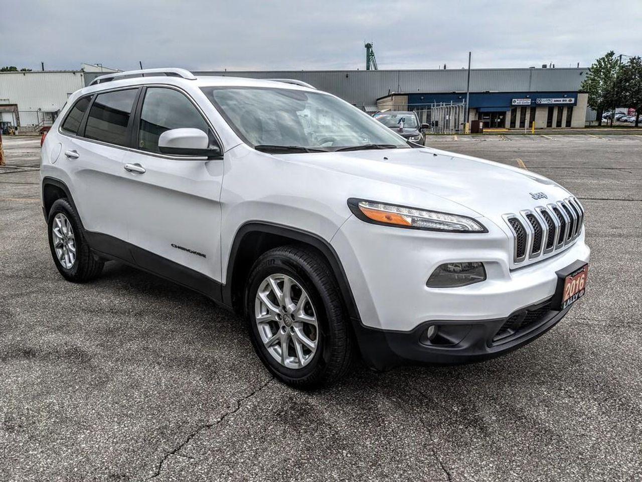 2016 Jeep Cherokee North-2