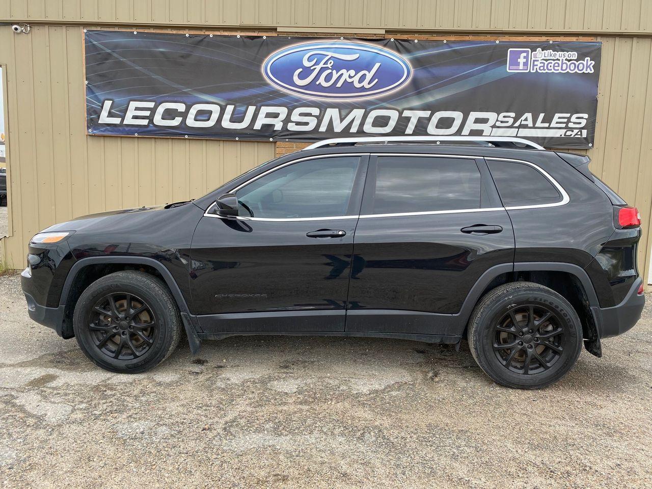 2016 Jeep Cherokee North-2
