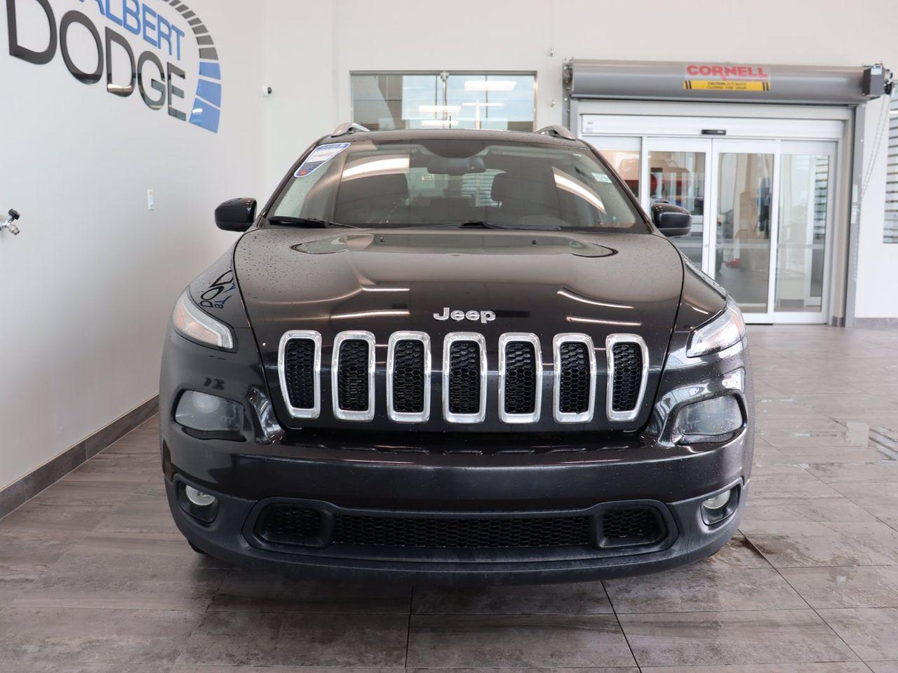2016 Jeep Cherokee North-4