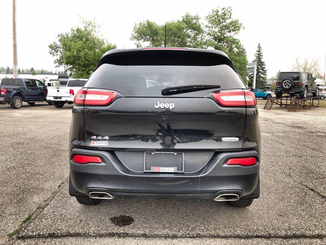 2016 Jeep Cherokee North-4