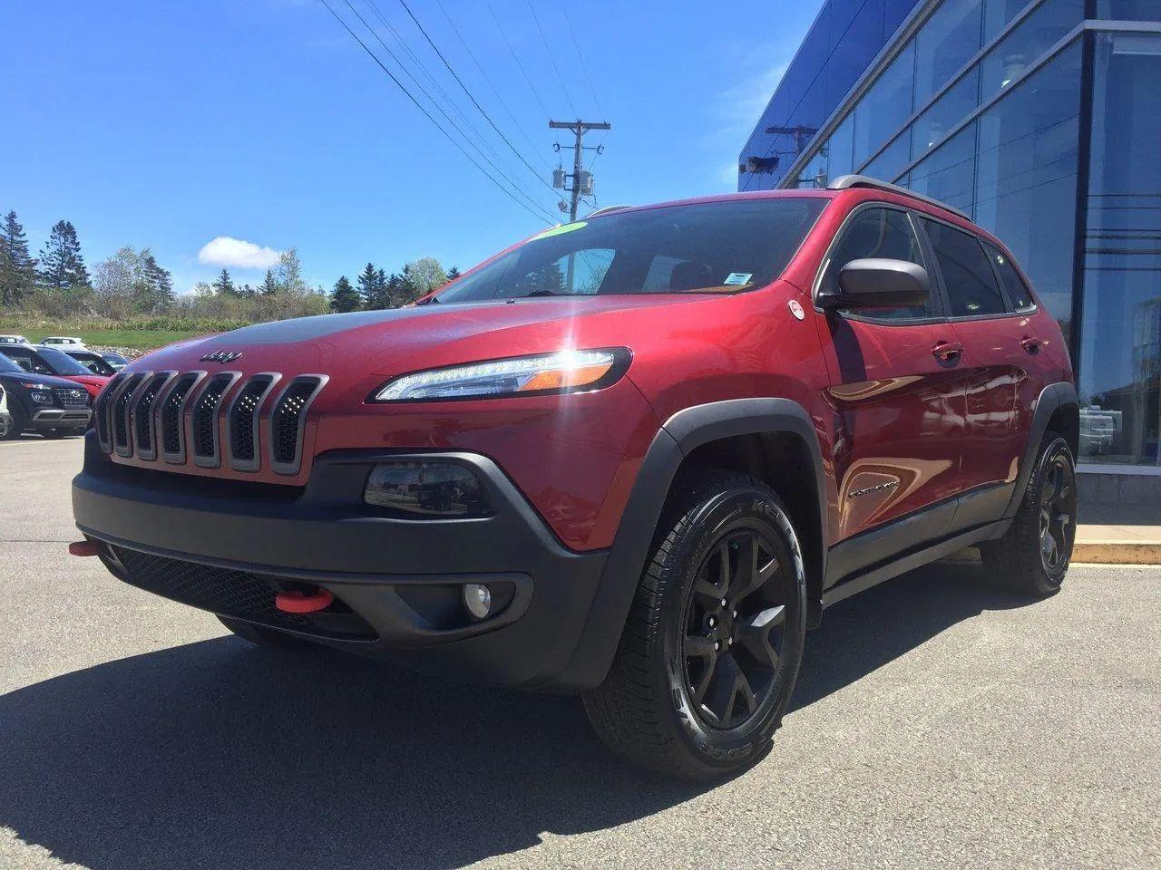2016 Jeep Cherokee Trailhawk-2