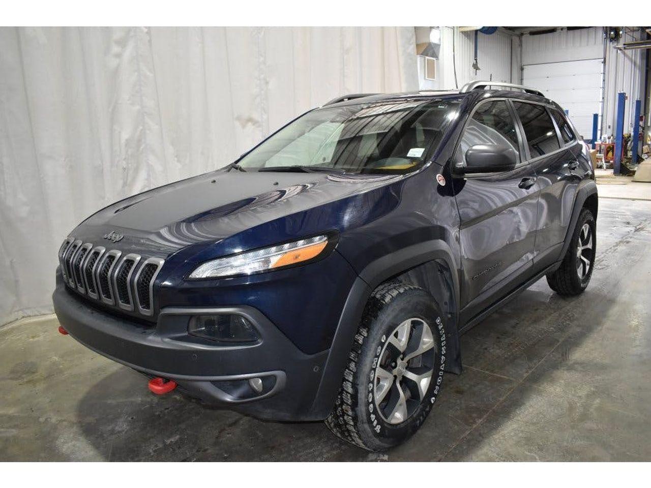 2016 Jeep Cherokee Trailhawk-0