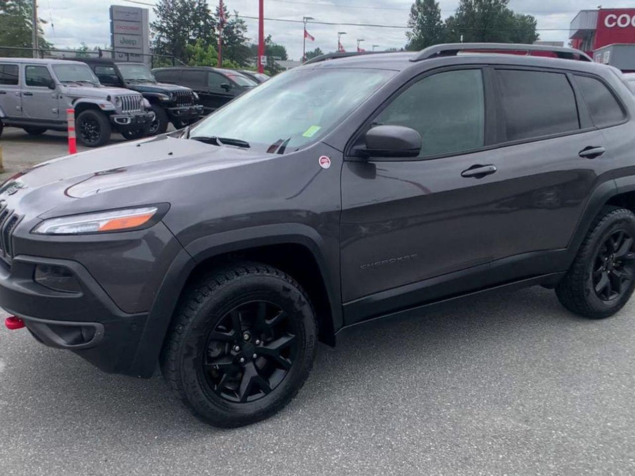 2016 Jeep Cherokee Trailhawk-3