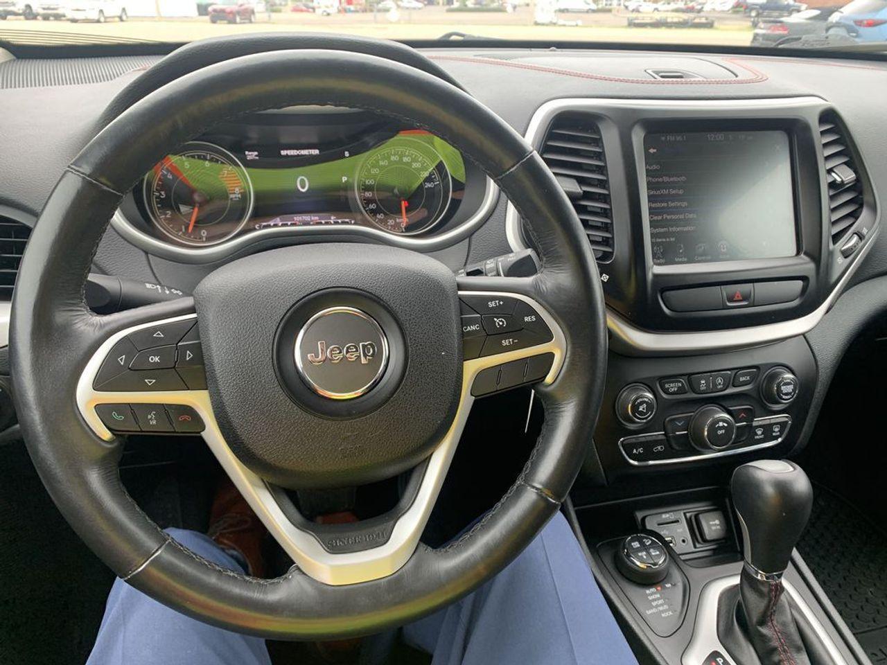 2016 Jeep Cherokee Trailhawk-3