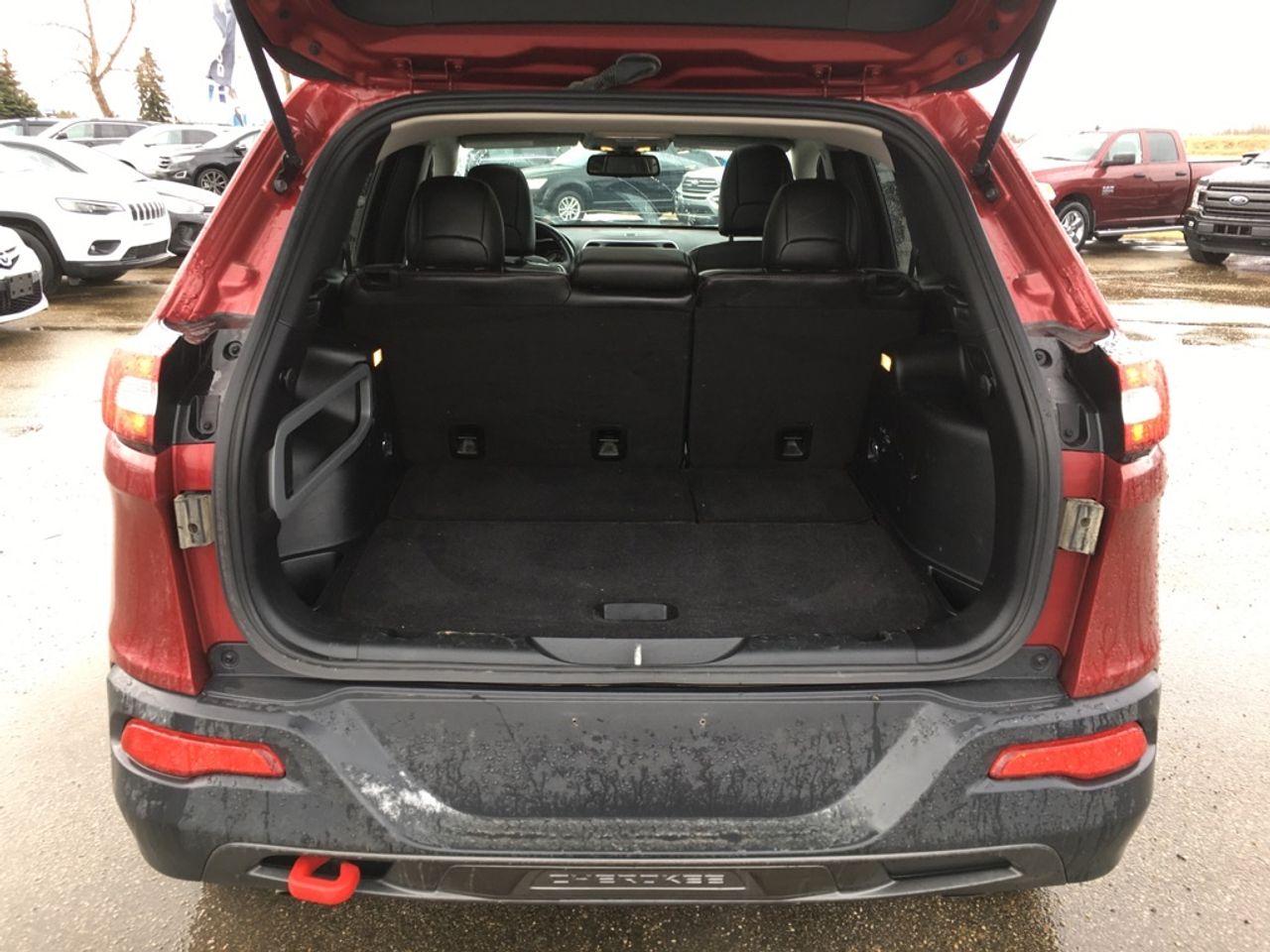 2016 Jeep Cherokee Trailhawk-4