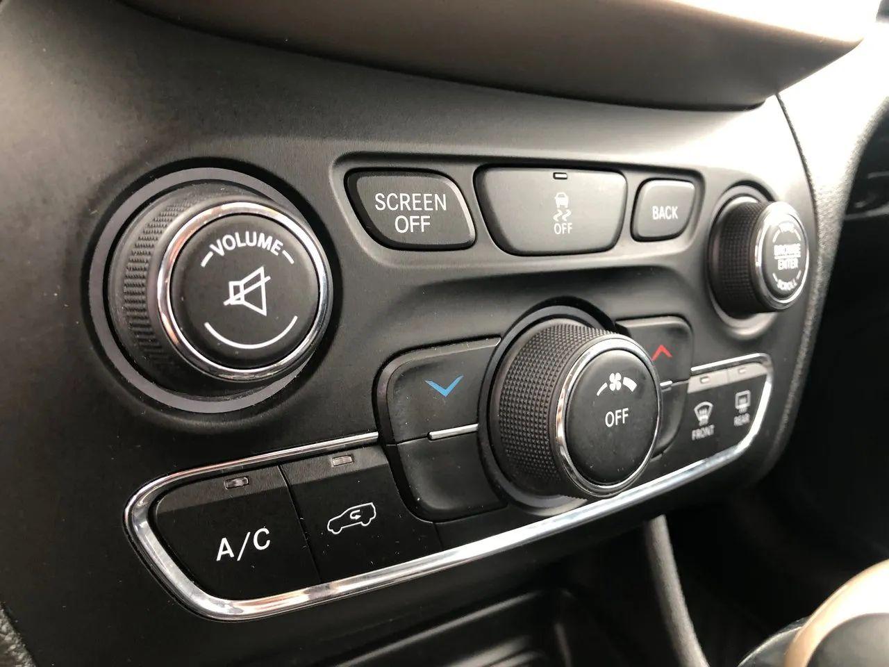 2016 Jeep Cherokee -4