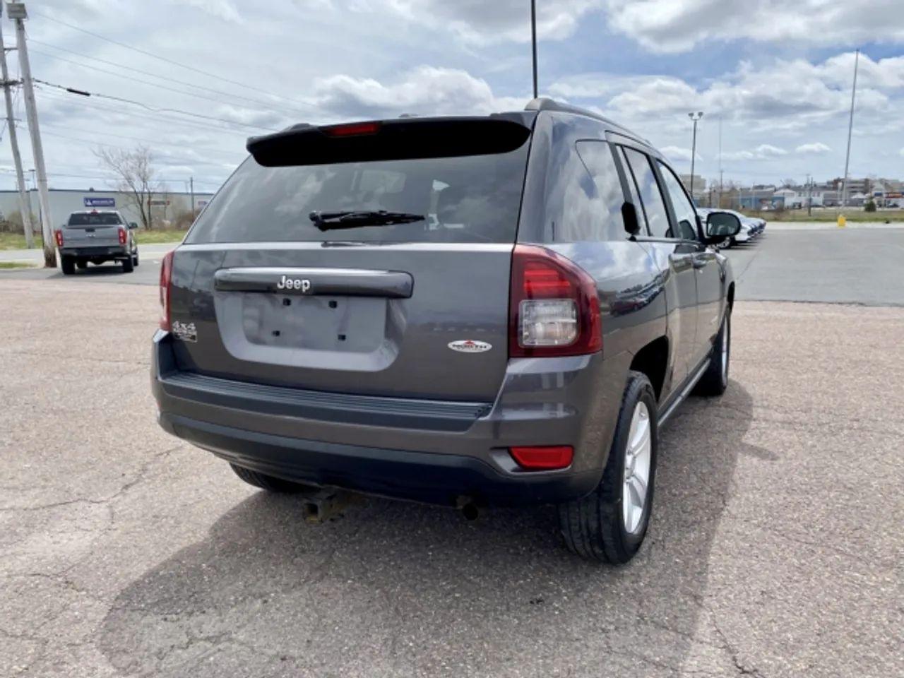 2016 Jeep Compass -4