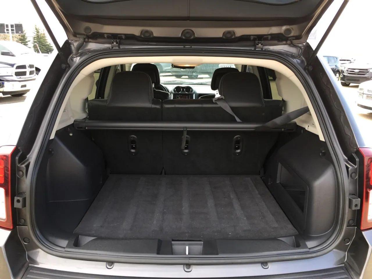 2016 Jeep Compass North-4