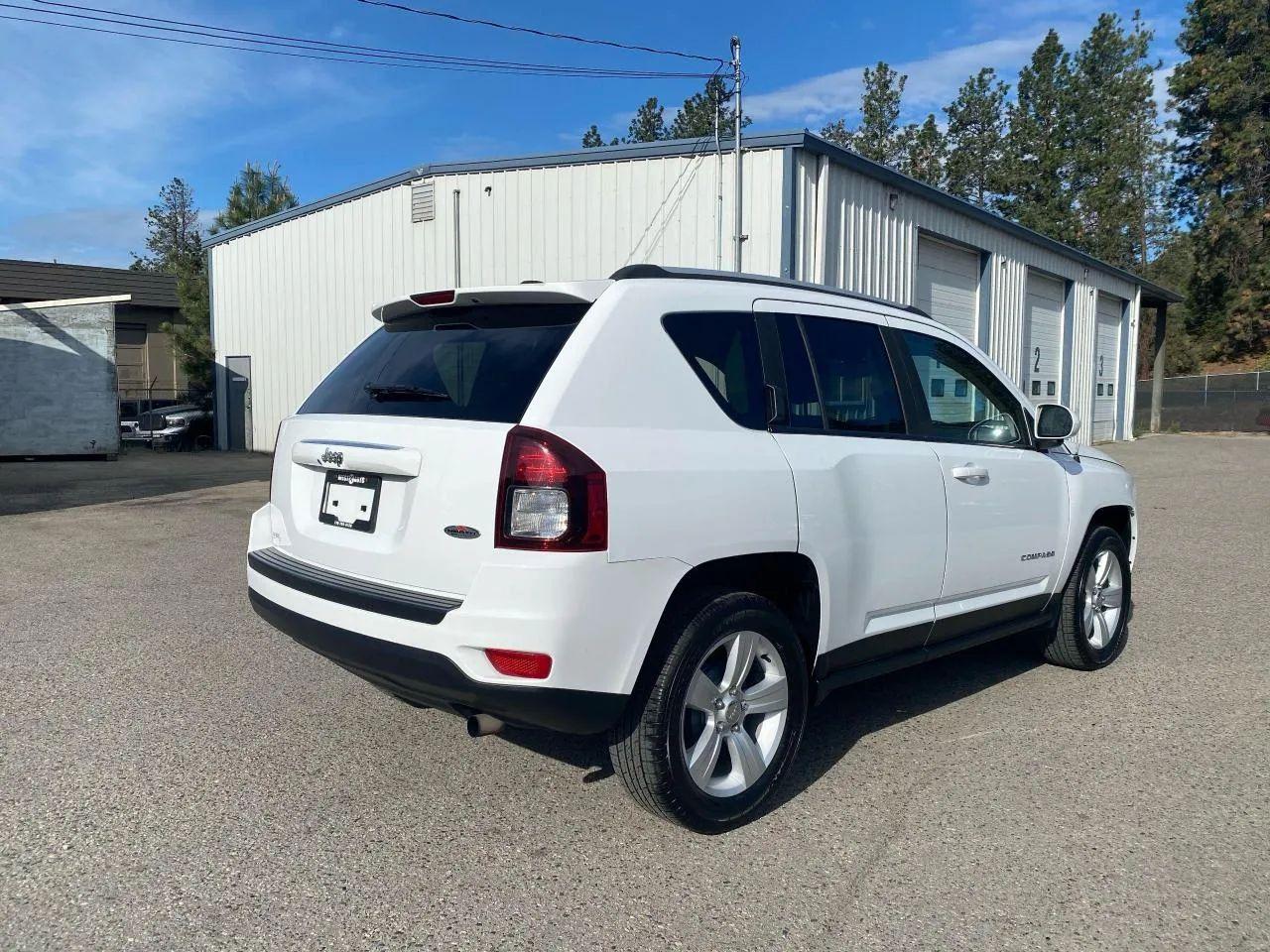 2016 Jeep Compass North-4