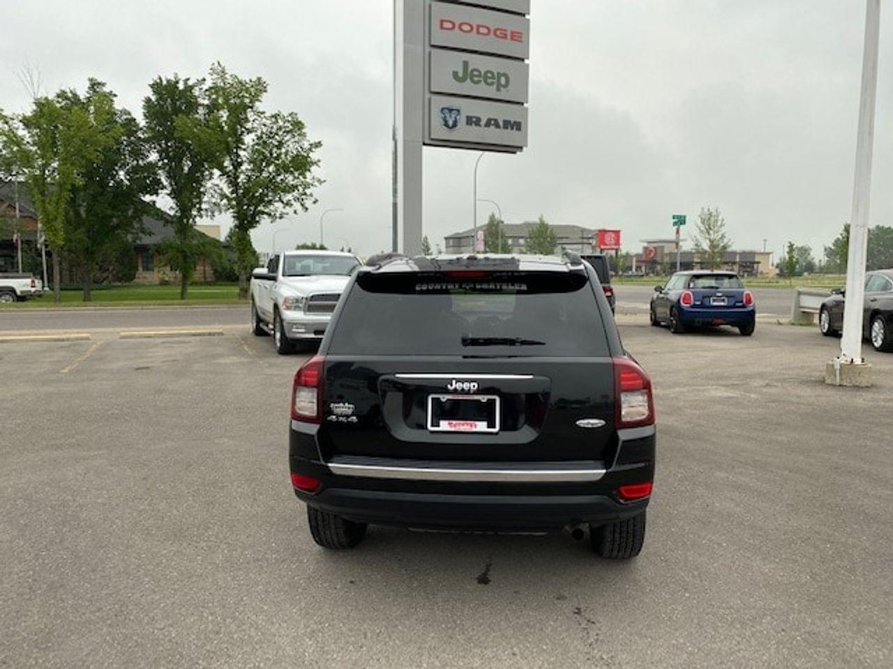 2016 Jeep Compass North-4