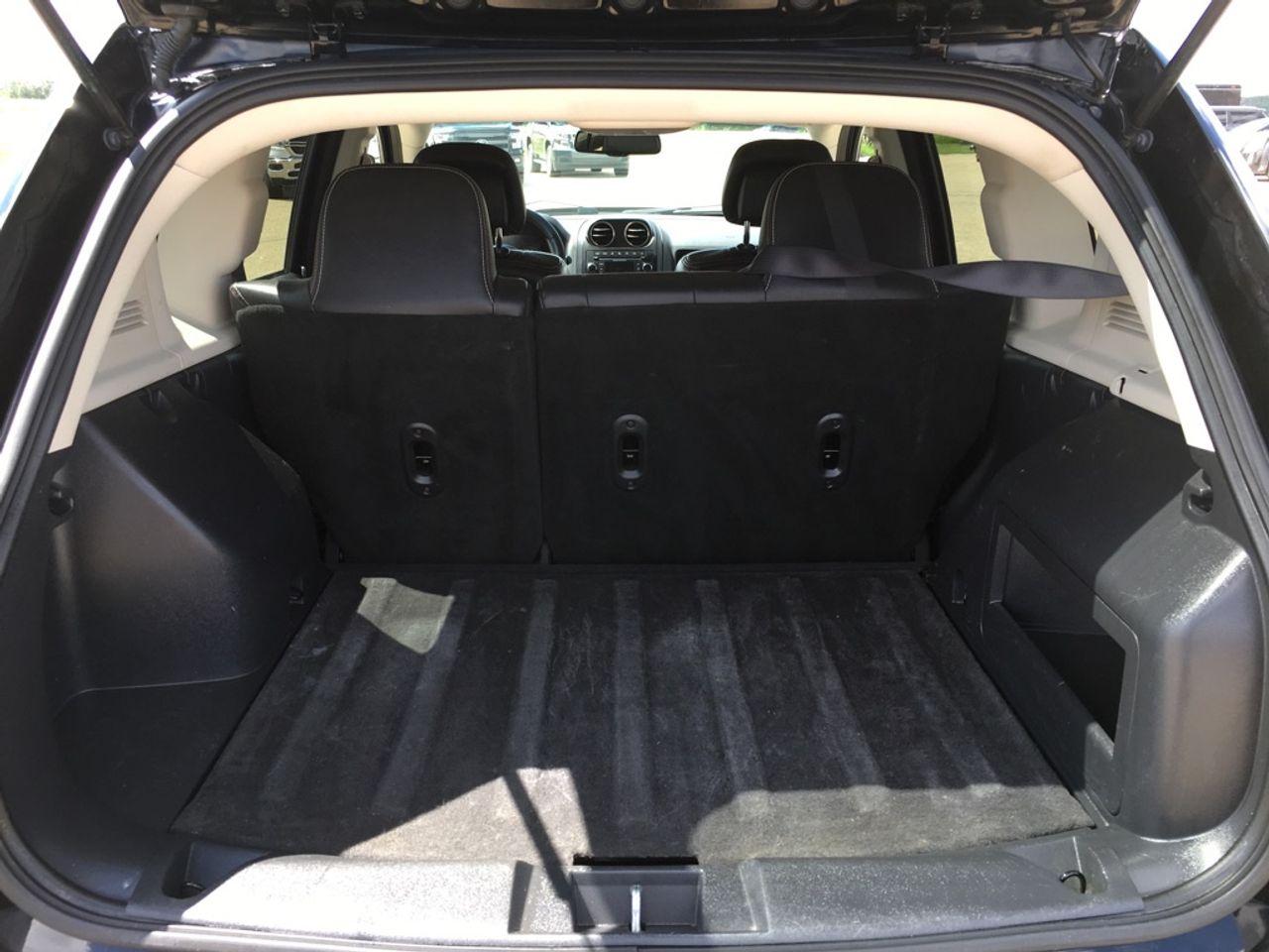 2016 Jeep Compass North-4