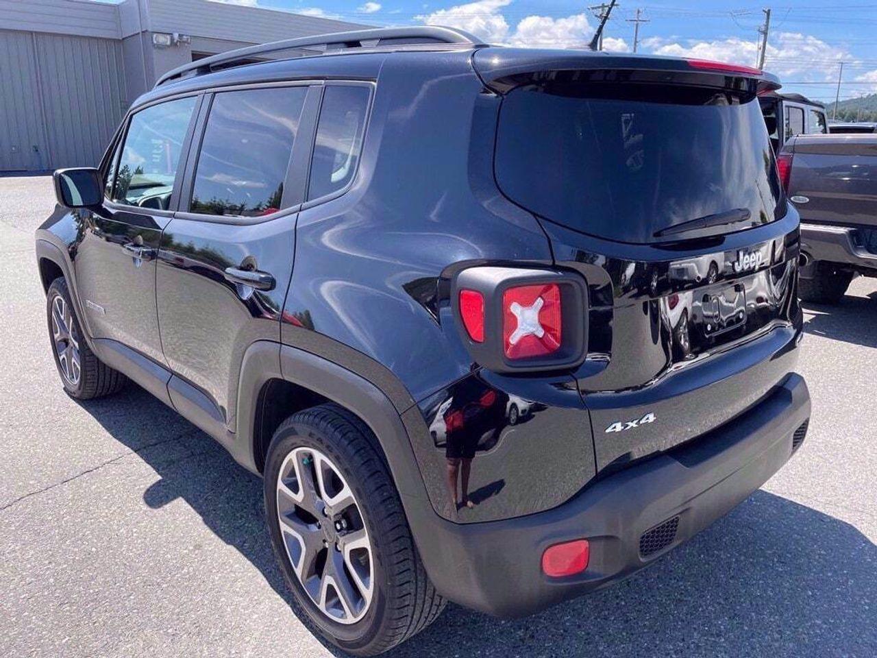 2016 Jeep Renegade North-2