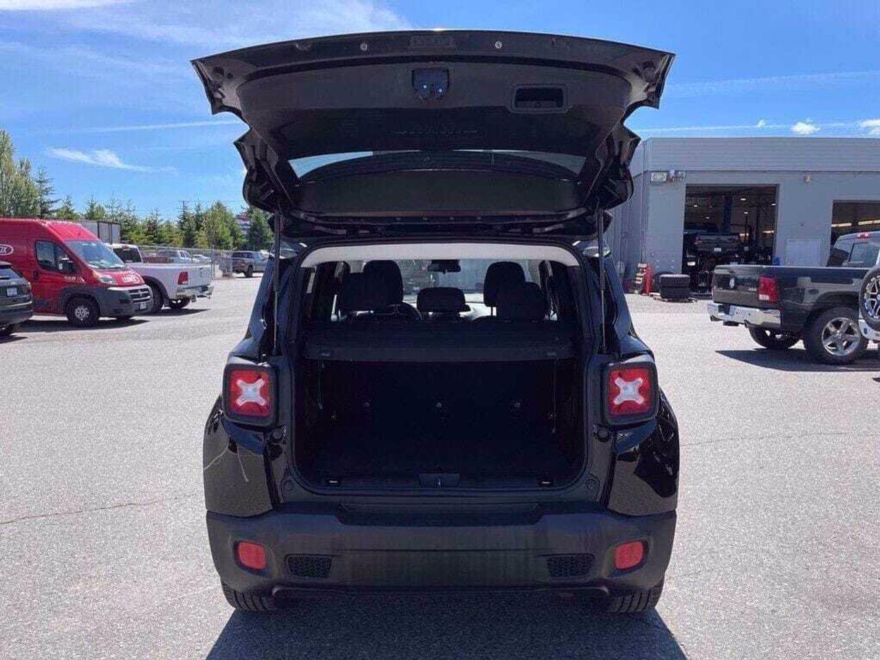 2016 Jeep Renegade North-4
