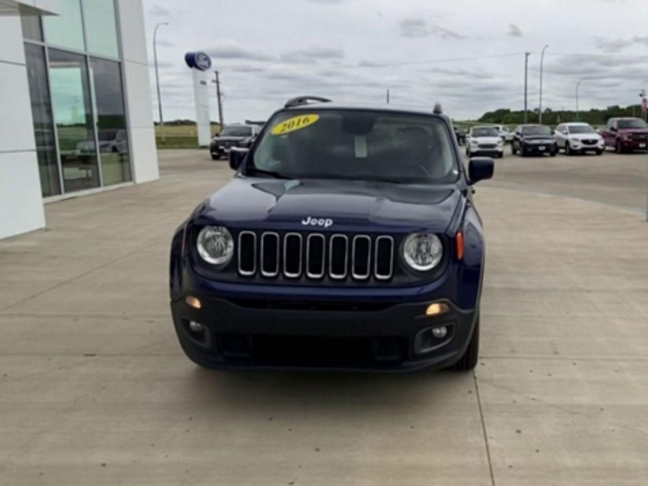 2016 Jeep Renegade North-2