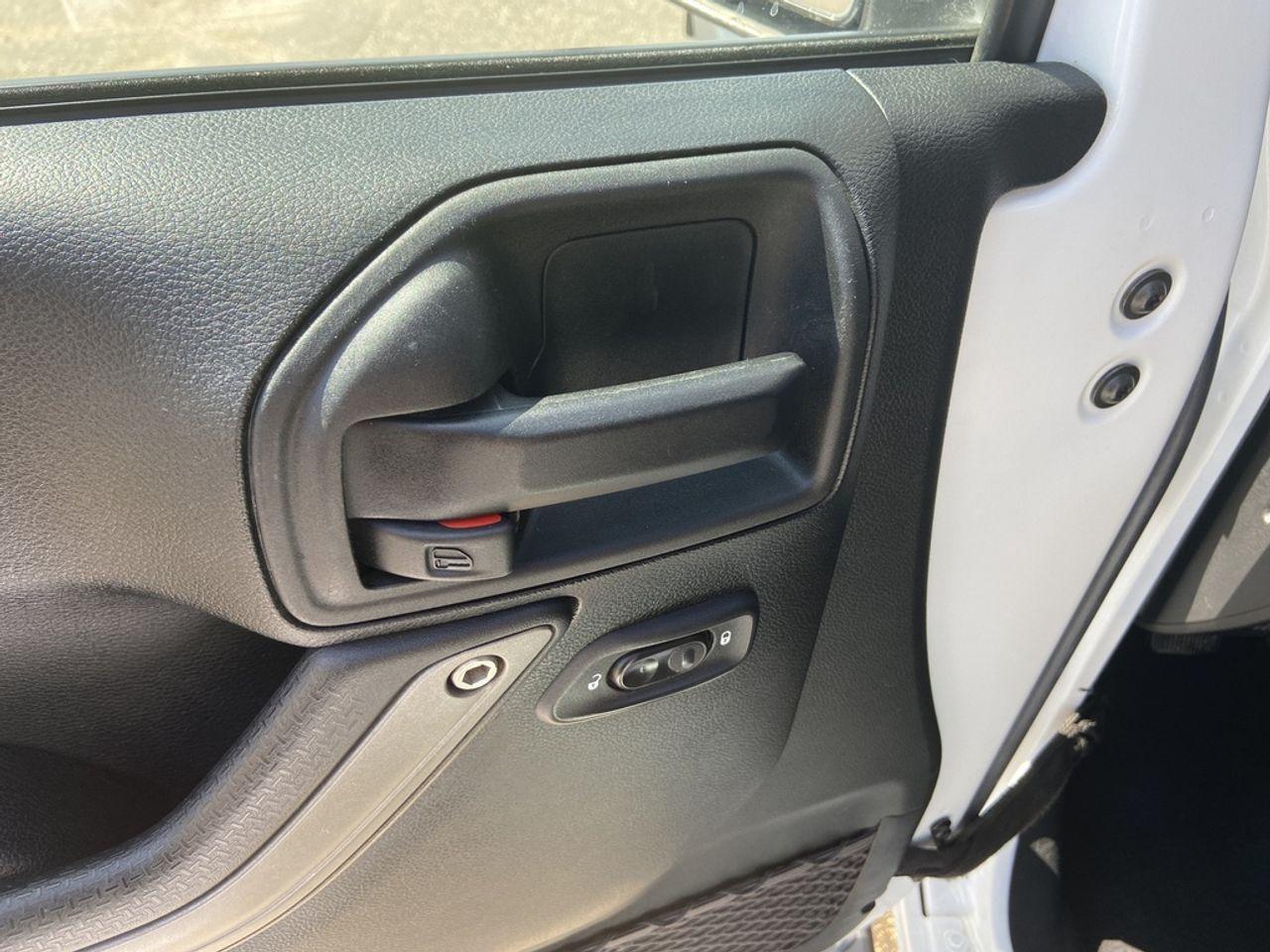 2016 Jeep Wrangler -4