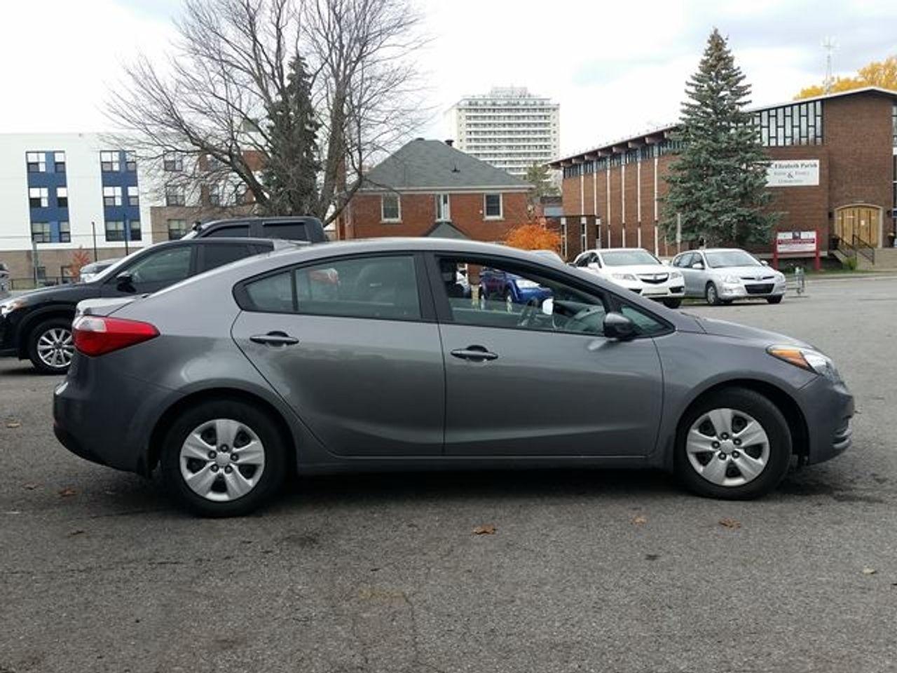 2016 Kia Forte LX-4