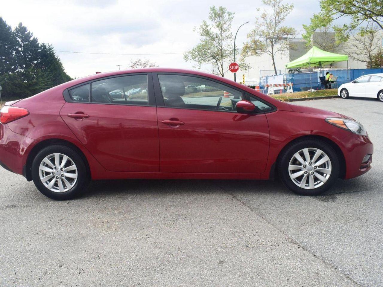 2016 Kia Forte LX-4