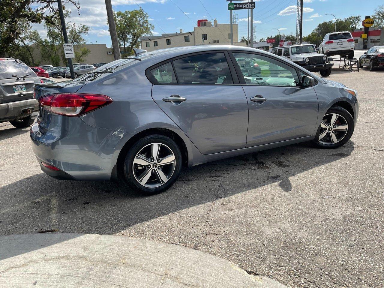 2016 Kia Forte LX-4