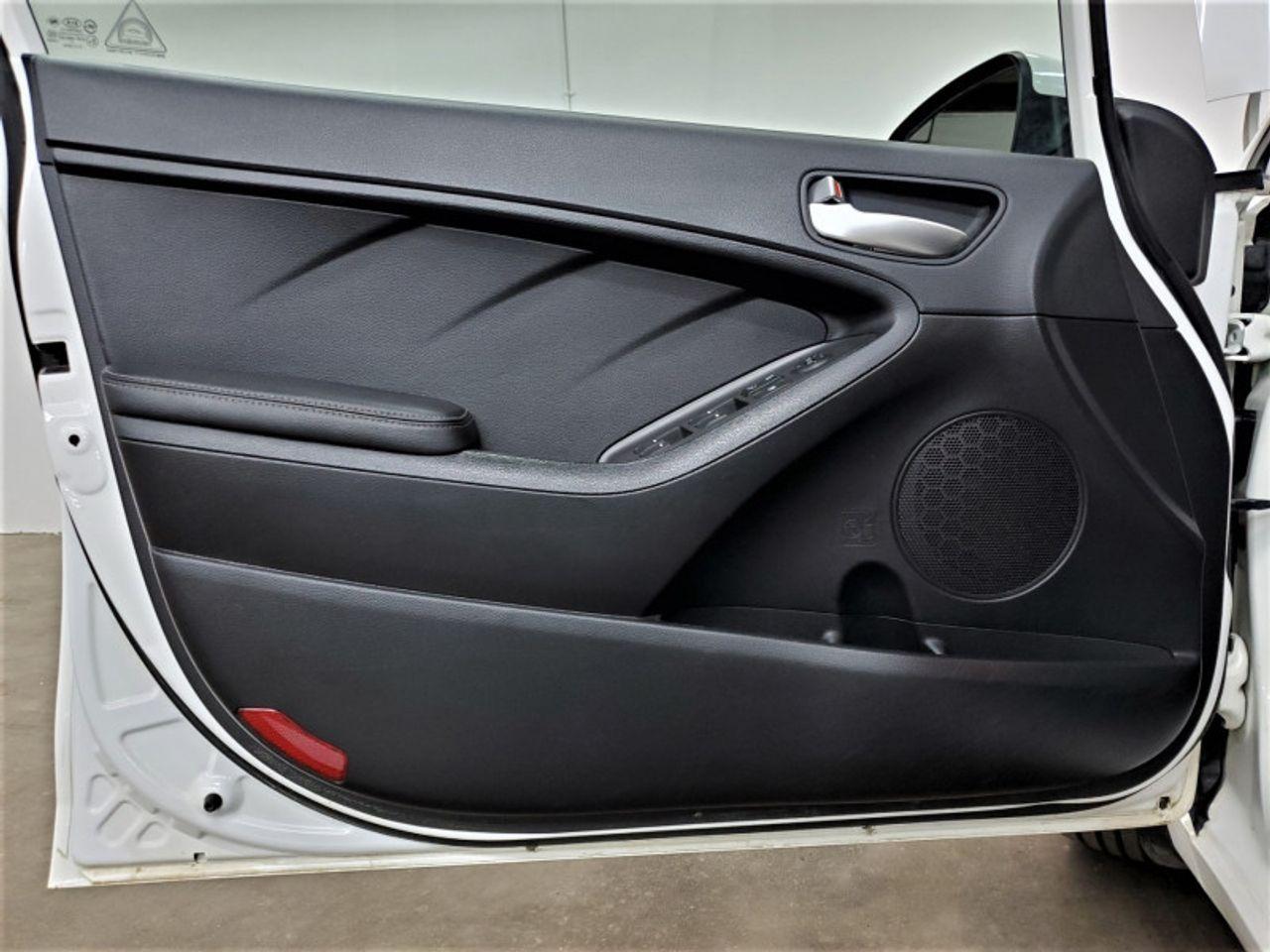 2016 Kia Forte LX-3
