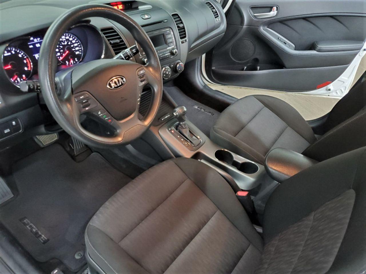 2016 Kia Forte LX-4