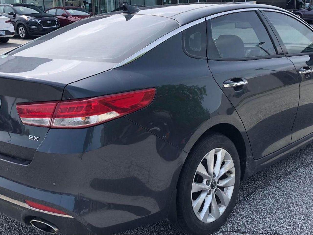 2016 Kia Optima eX-4
