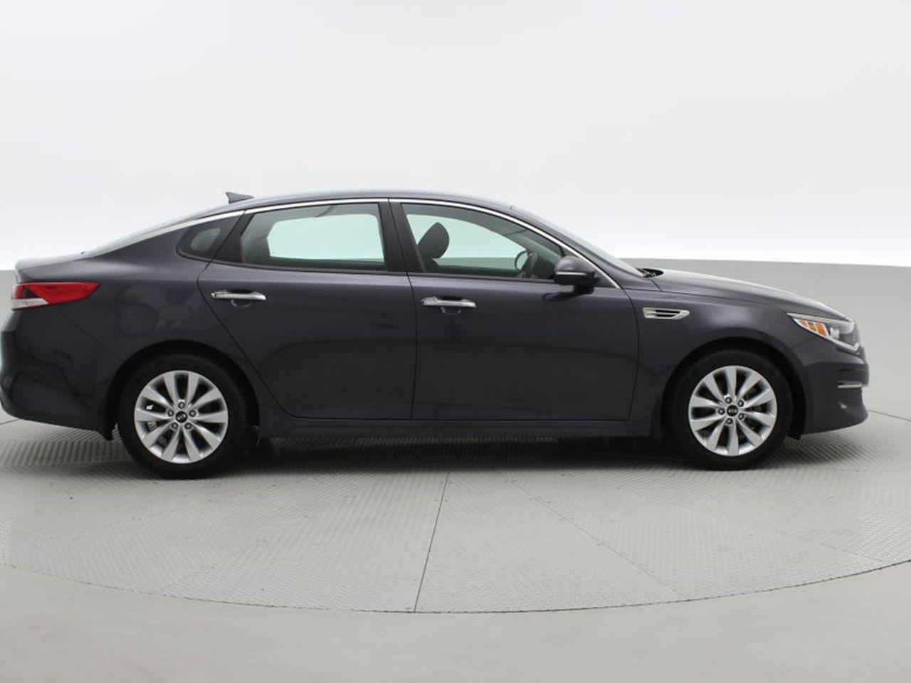 2016 Kia Optima LX-4