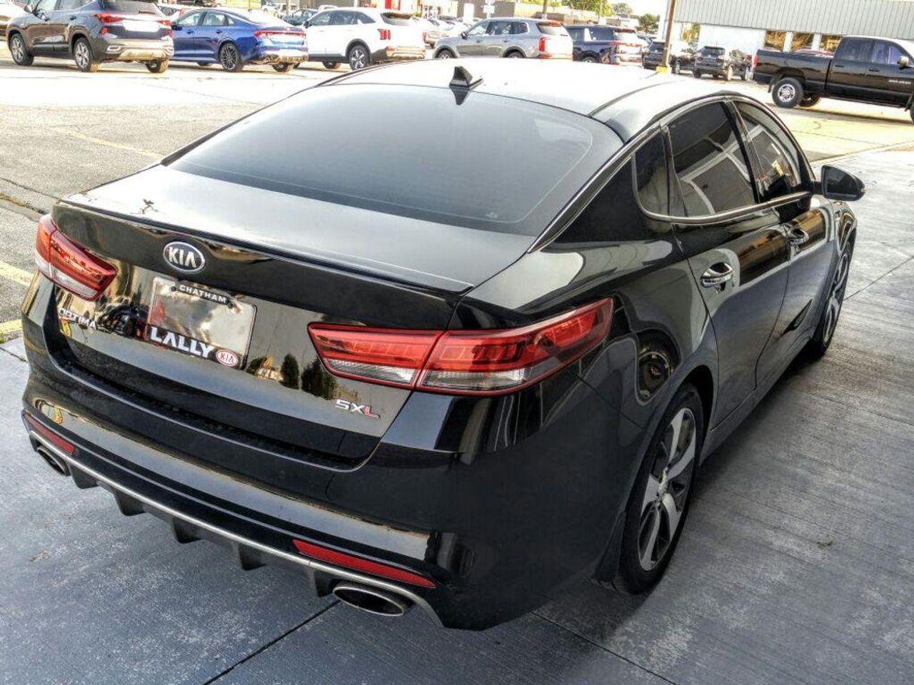 2016 Kia Optima SXL Turbo-4