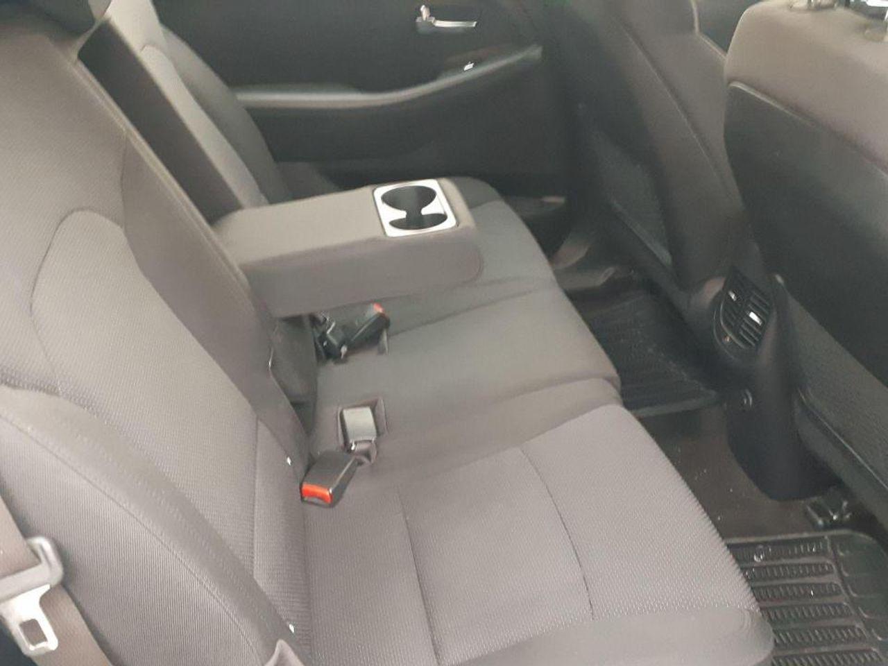 2016 Kia Rondo FX-4