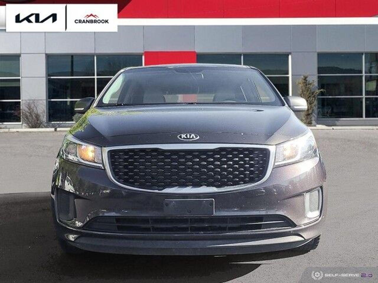 2016 Kia Sedona LX-1