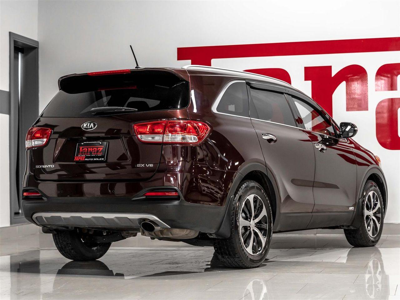 2016 Kia Sorento eX-2