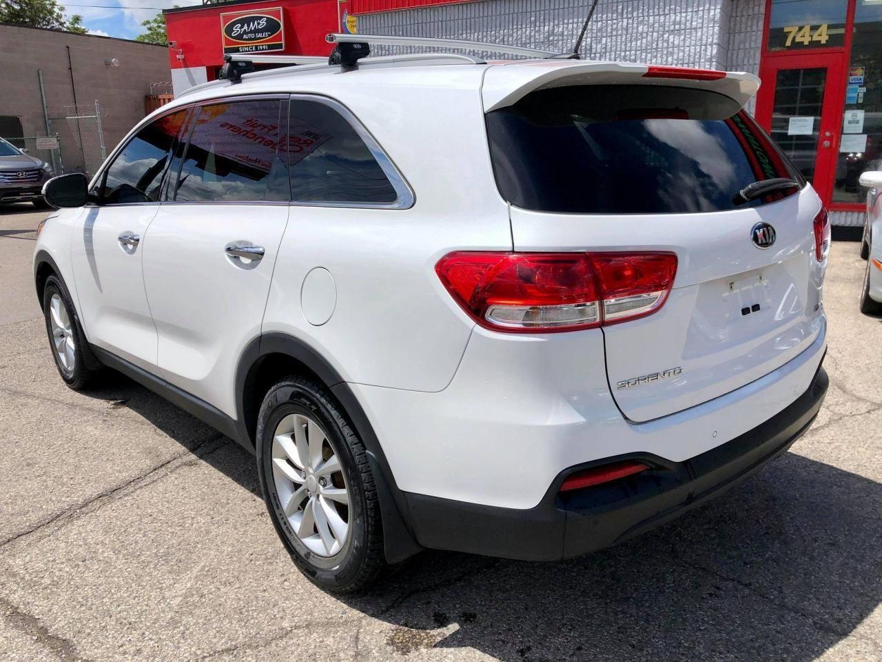 2016 Kia Sorento L-3