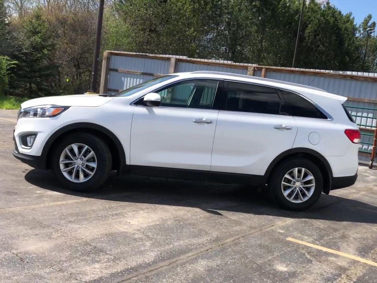 2016 Kia Sorento L-4