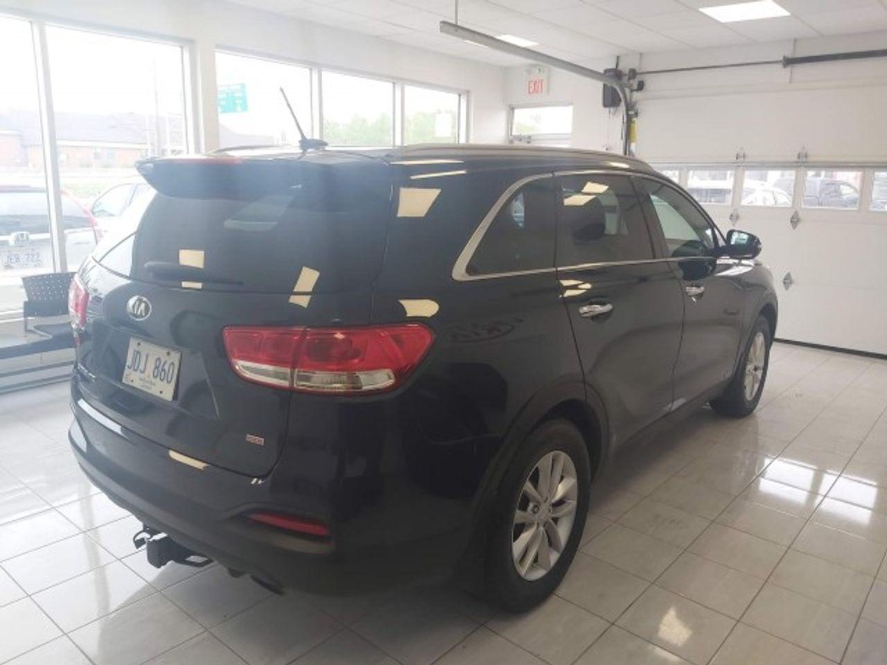 2016 Kia Sorento LX-3
