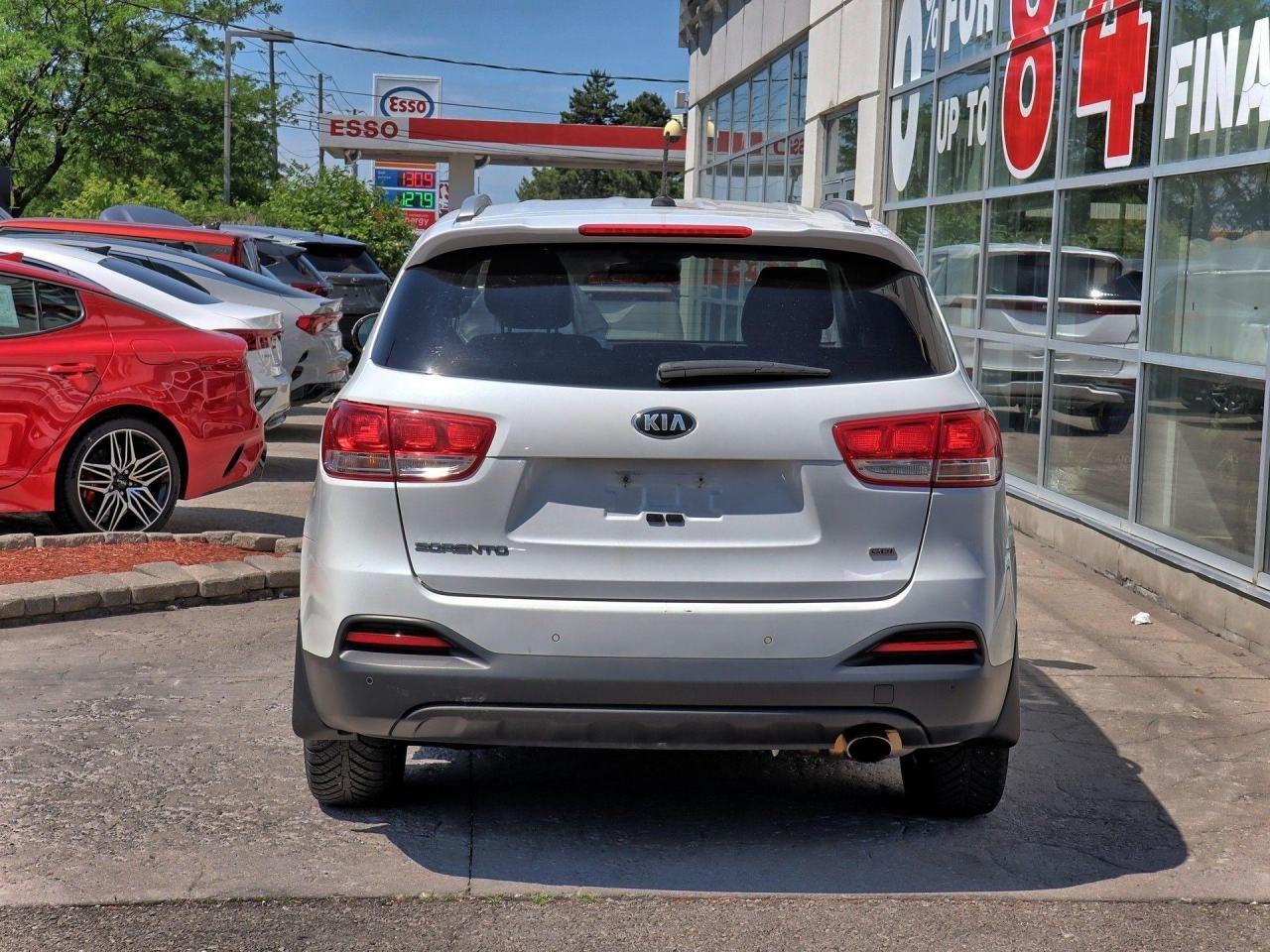 2016 Kia Sorento LX-4