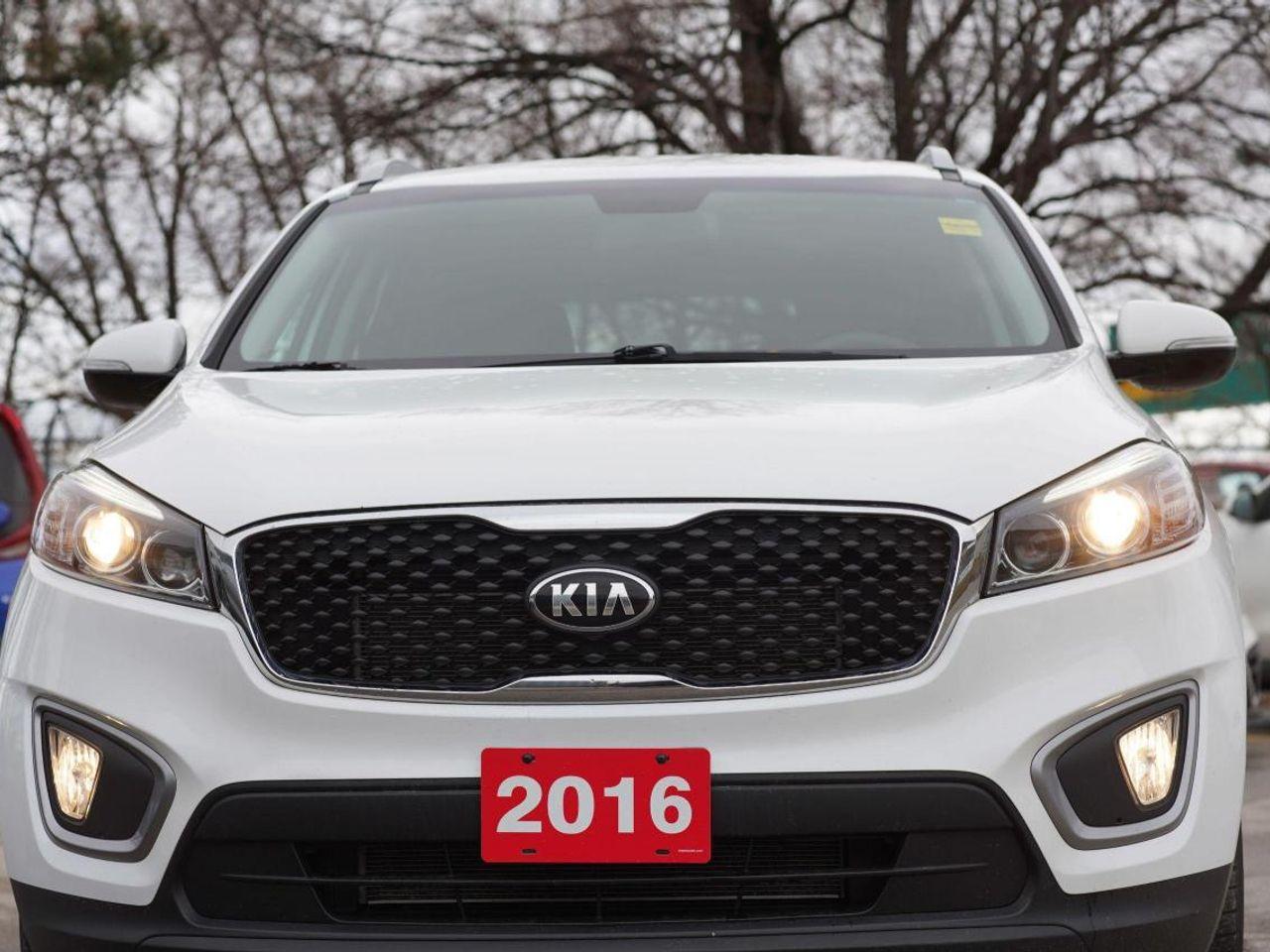 2016 Kia Sorento LX-2
