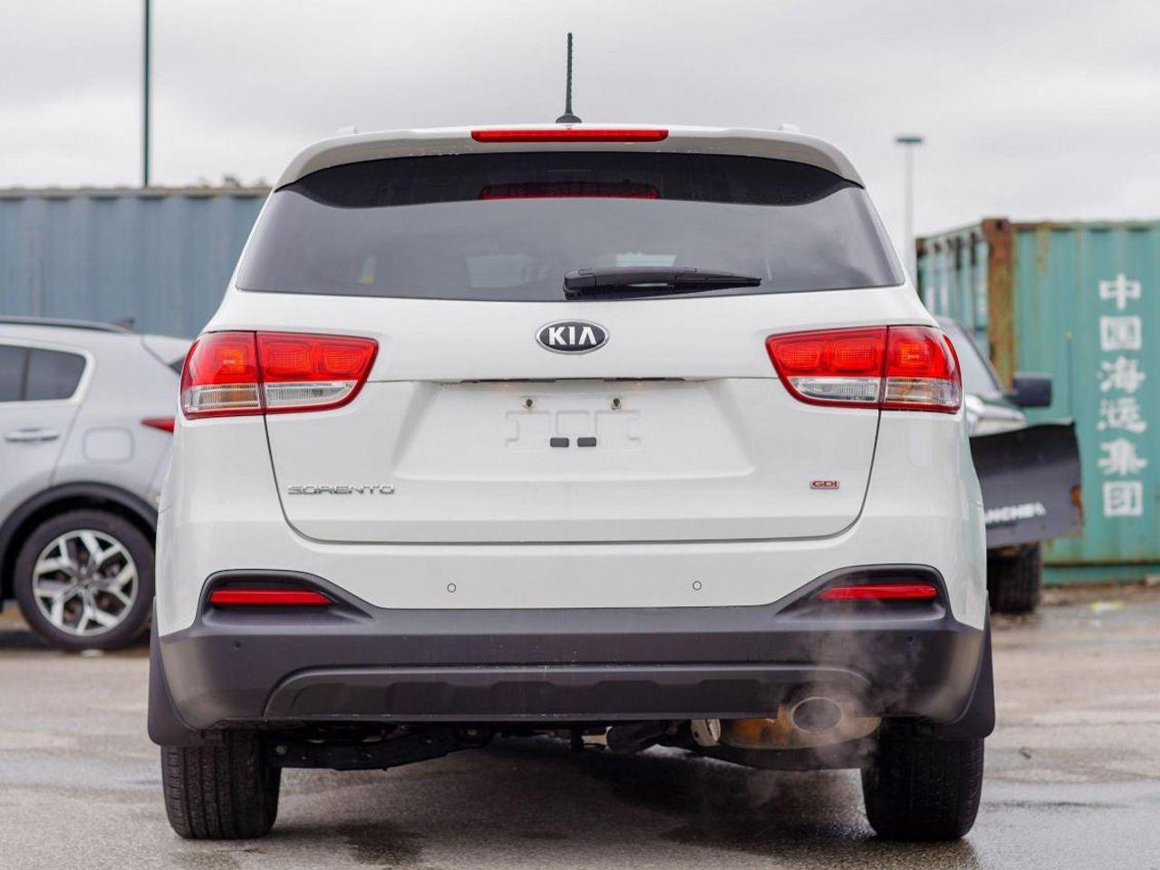 2016 Kia Sorento LX-4