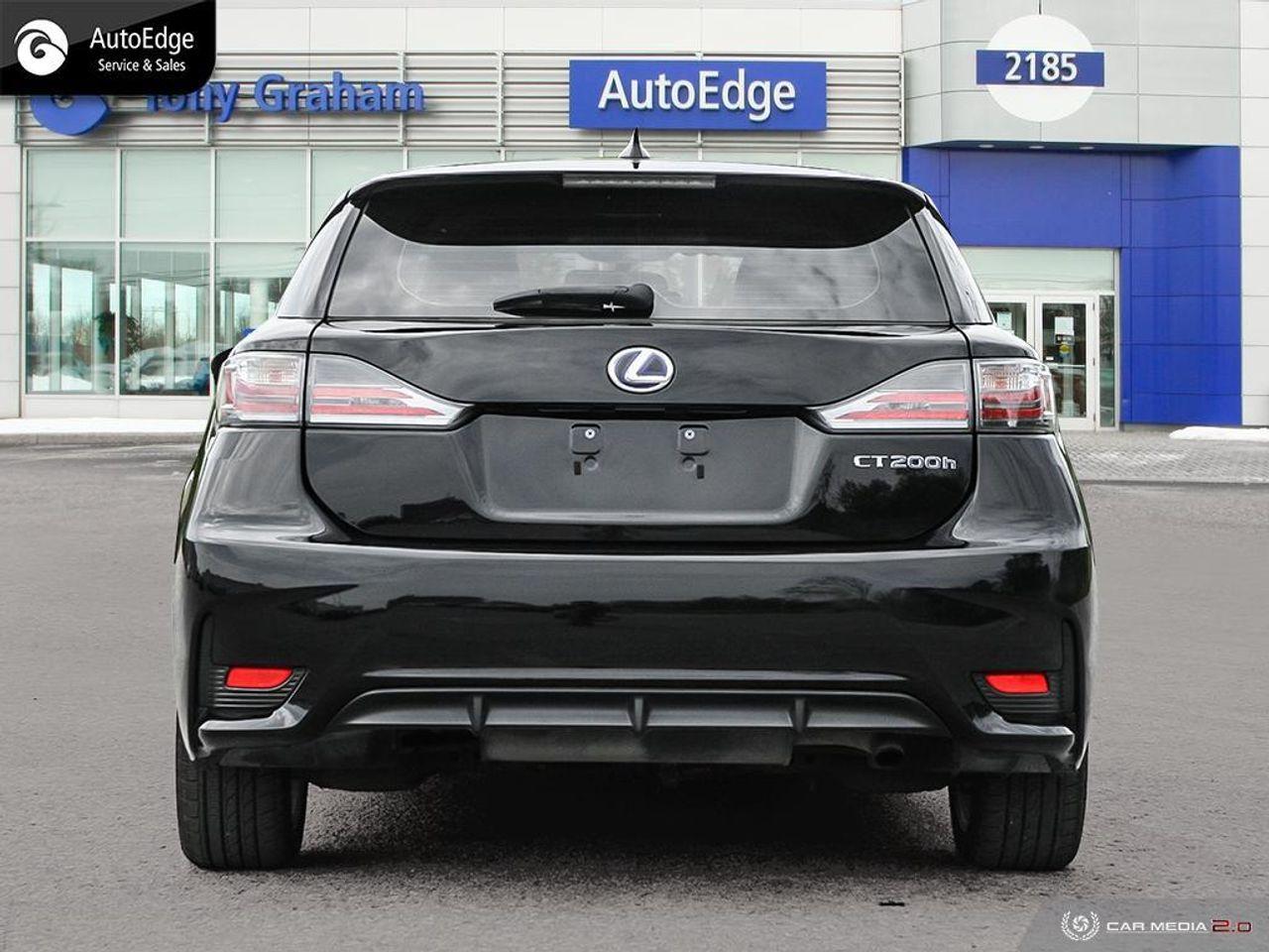 2016 Lexus CT 200h Base-4