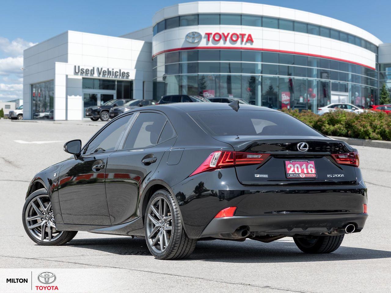 2016 Lexus IS Base-4