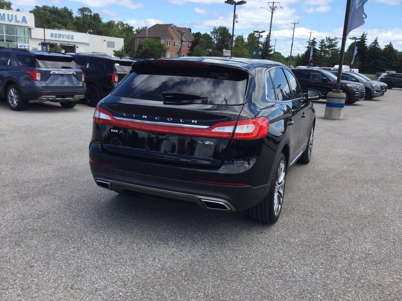 2016 Lincoln MKX Reserve-0