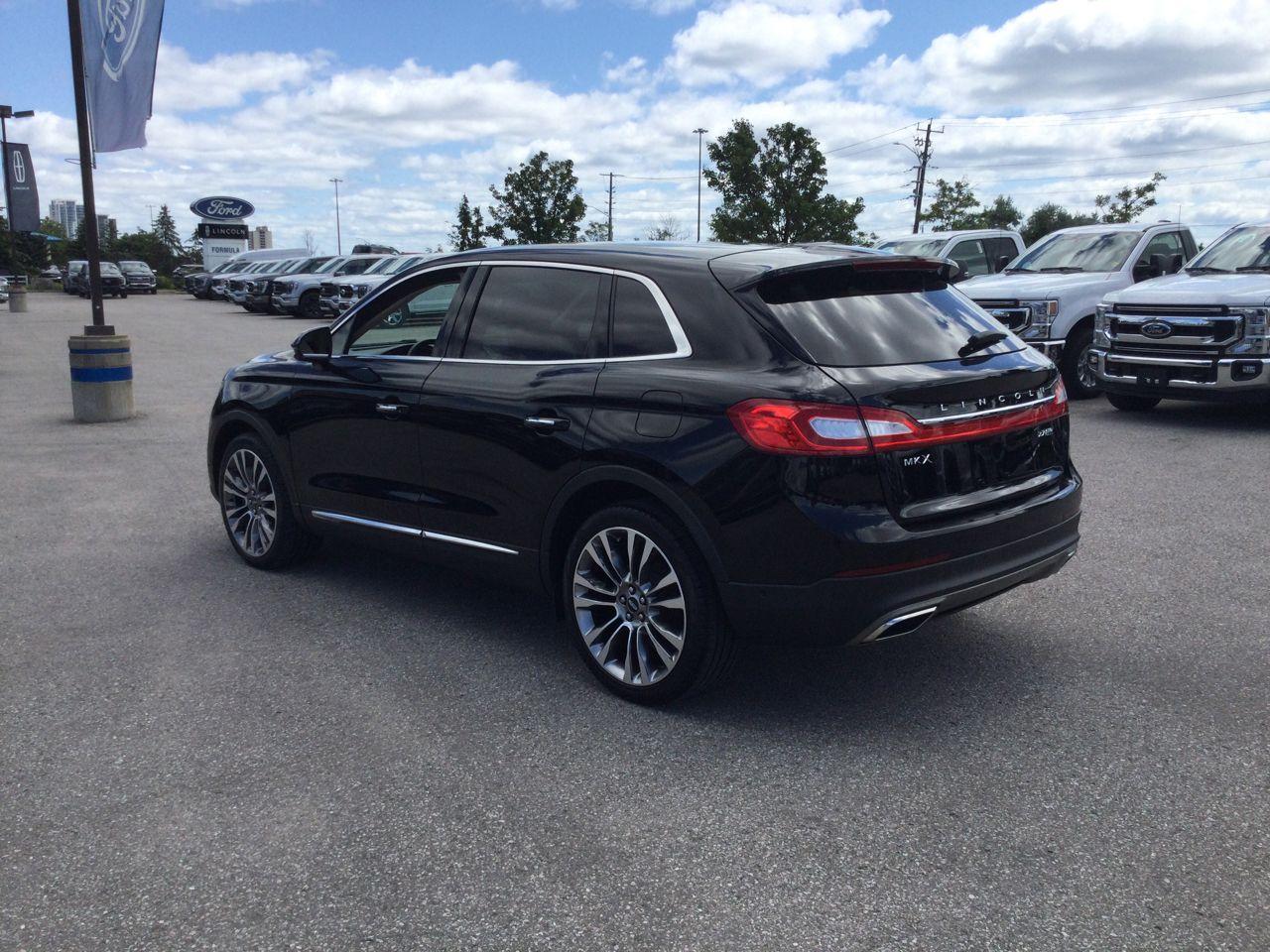 2016 Lincoln MKX Reserve-3