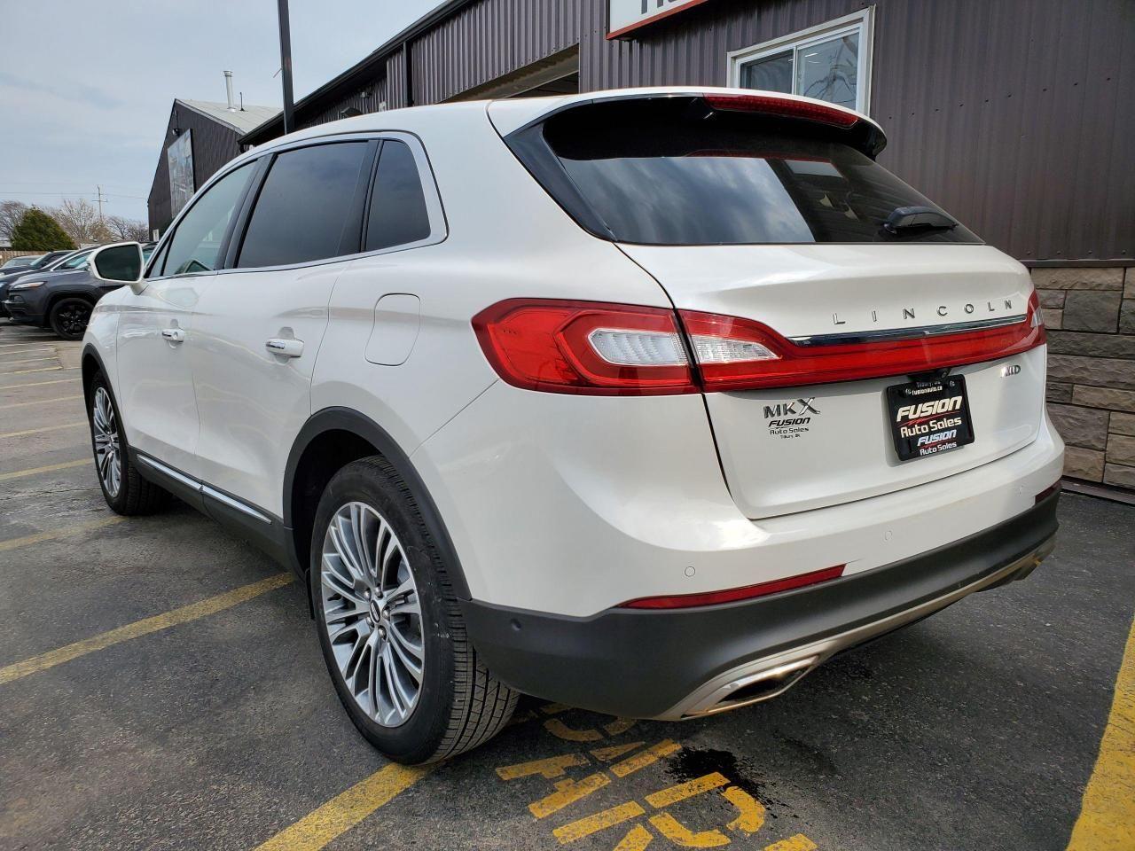 2016 Lincoln MKX Reserve-2