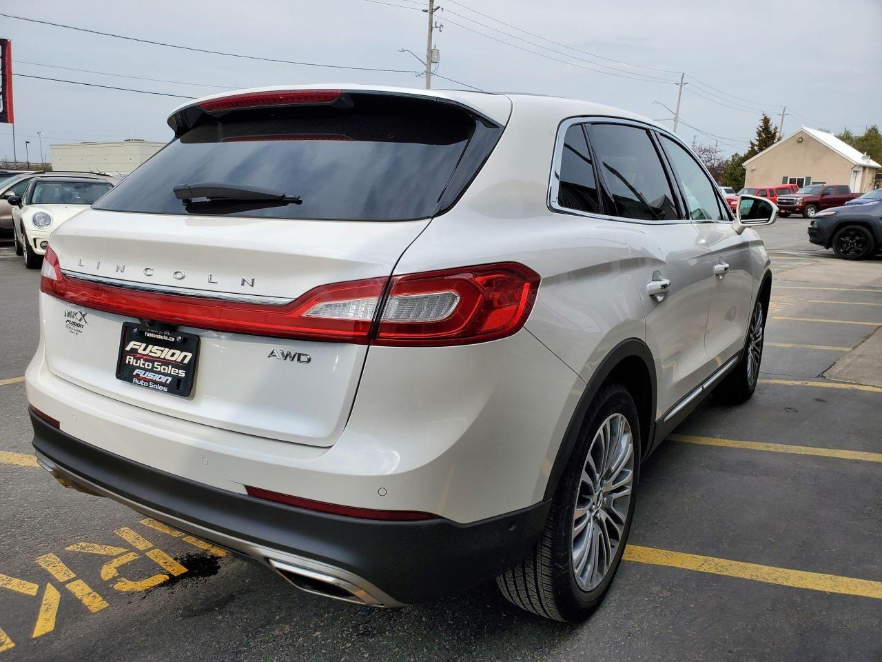 2016 Lincoln MKX Reserve-4