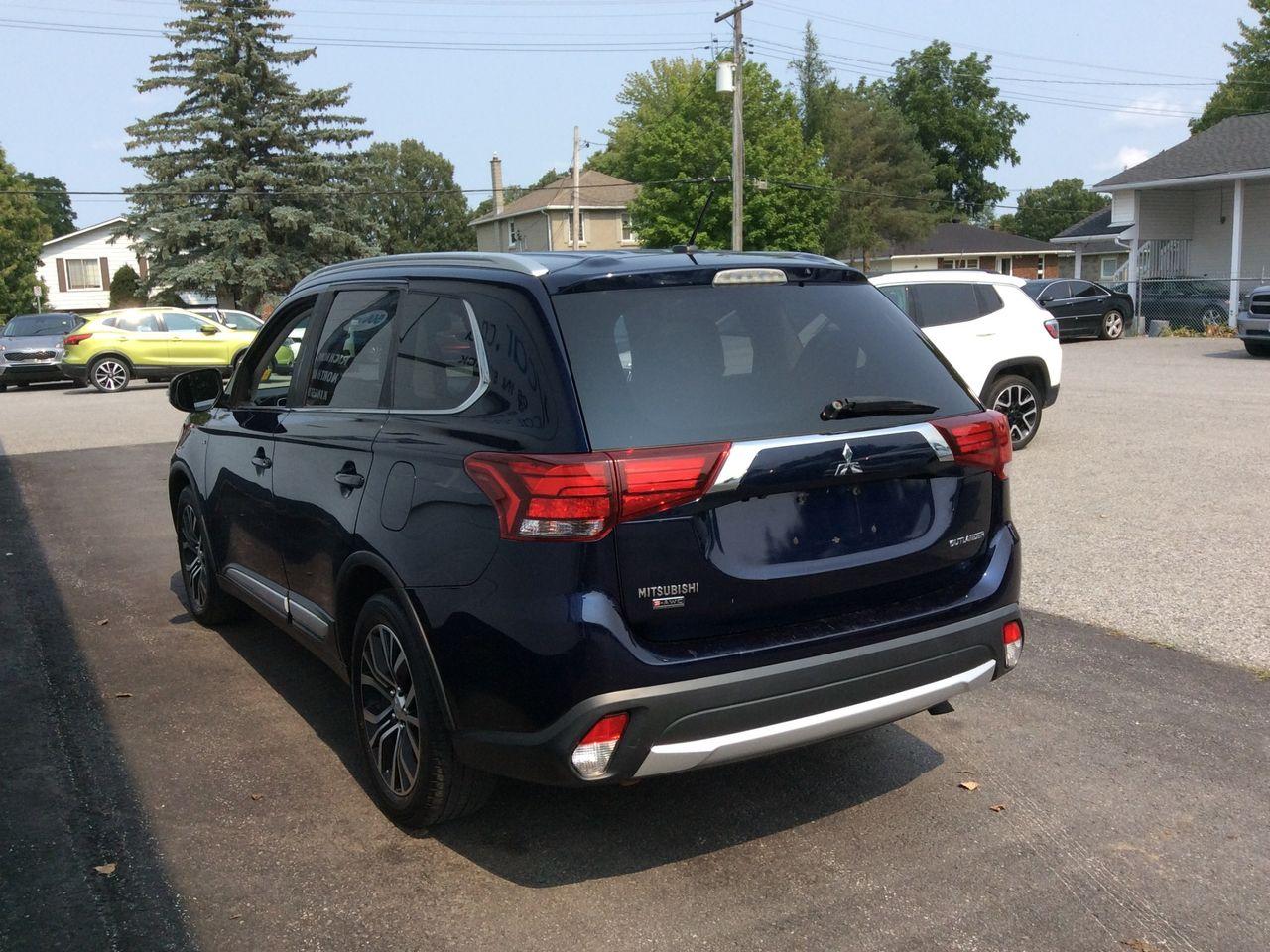 2016 Mitsubishi Outlander GT-4