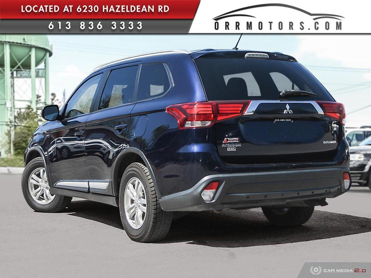 2016 Mitsubishi Outlander SE-3