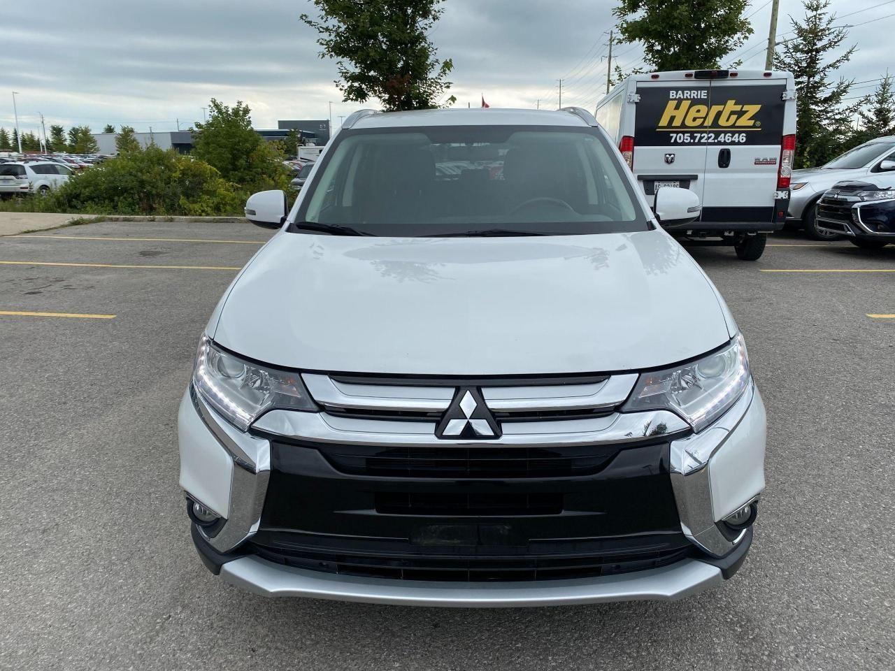 2016 Mitsubishi Outlander SE-2